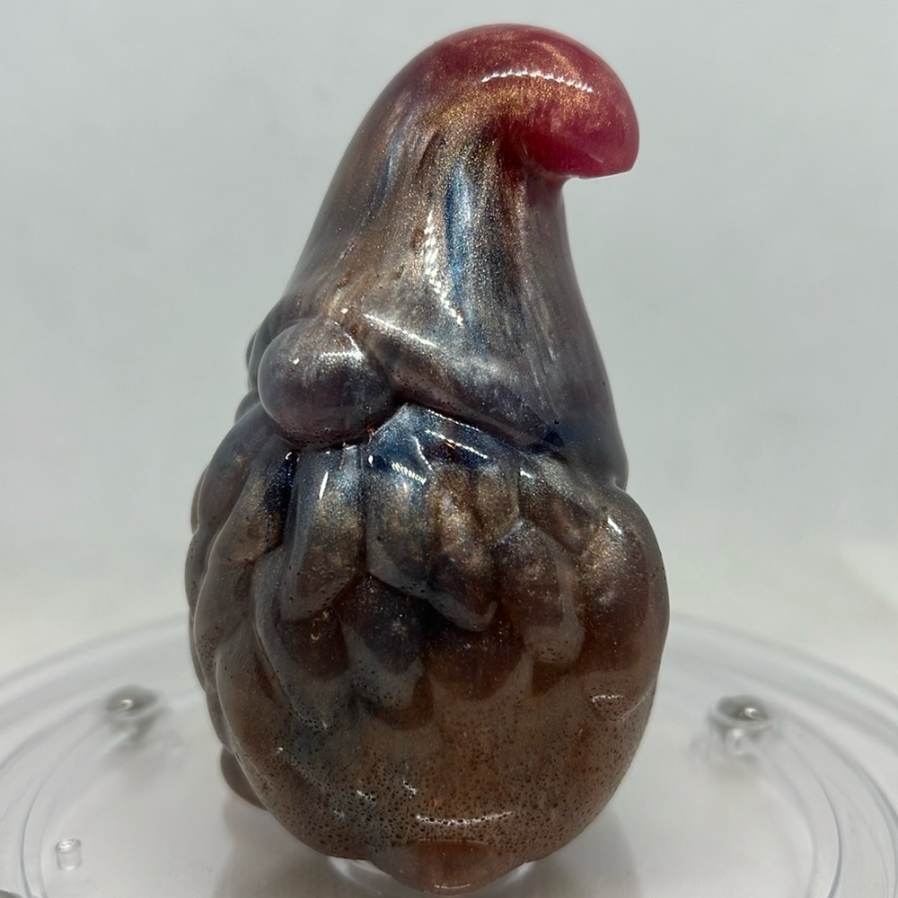 Resin Gnome - Picture 2 of 10